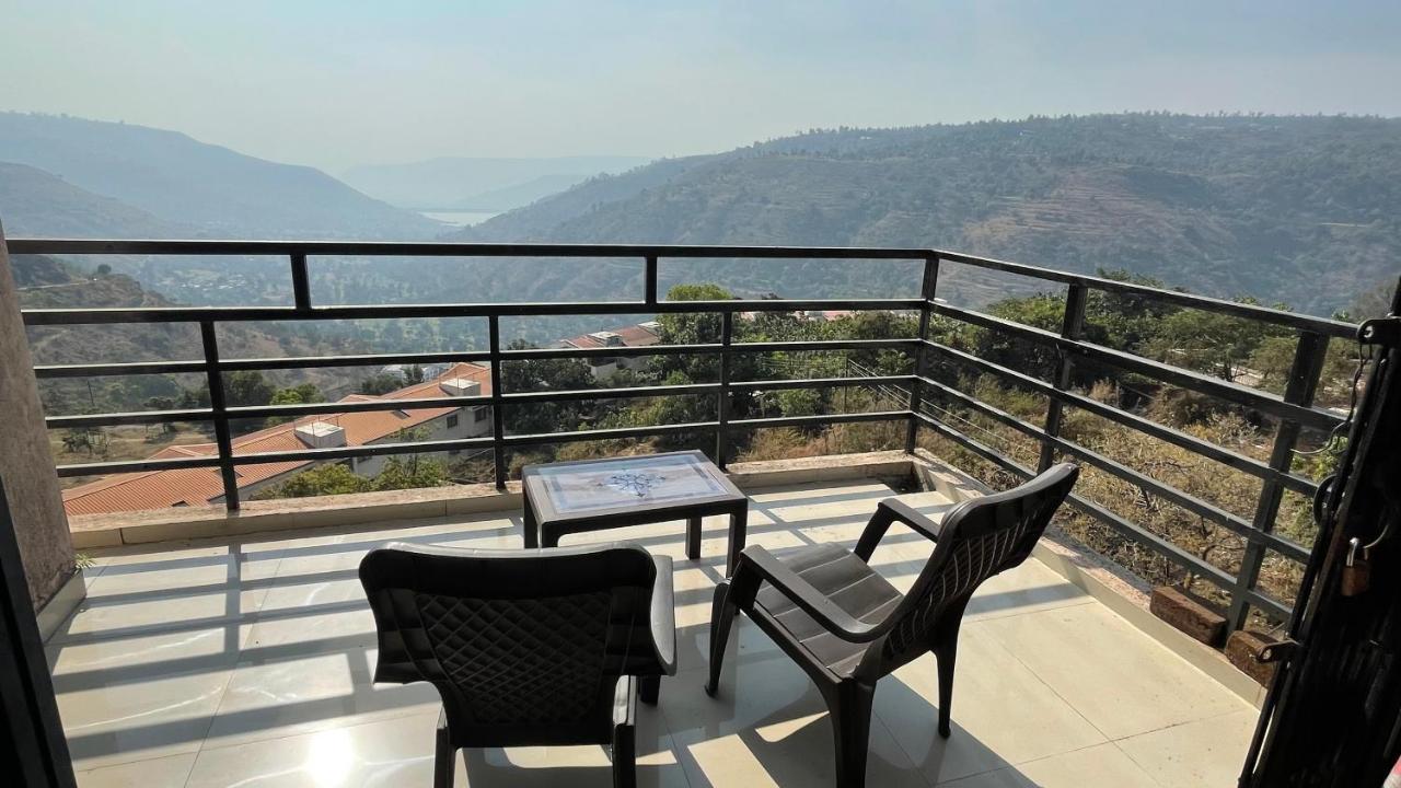 Belle-Vue Holiday Homes - 1Bhk Apartments بانتشجانى المظهر الخارجي الصورة