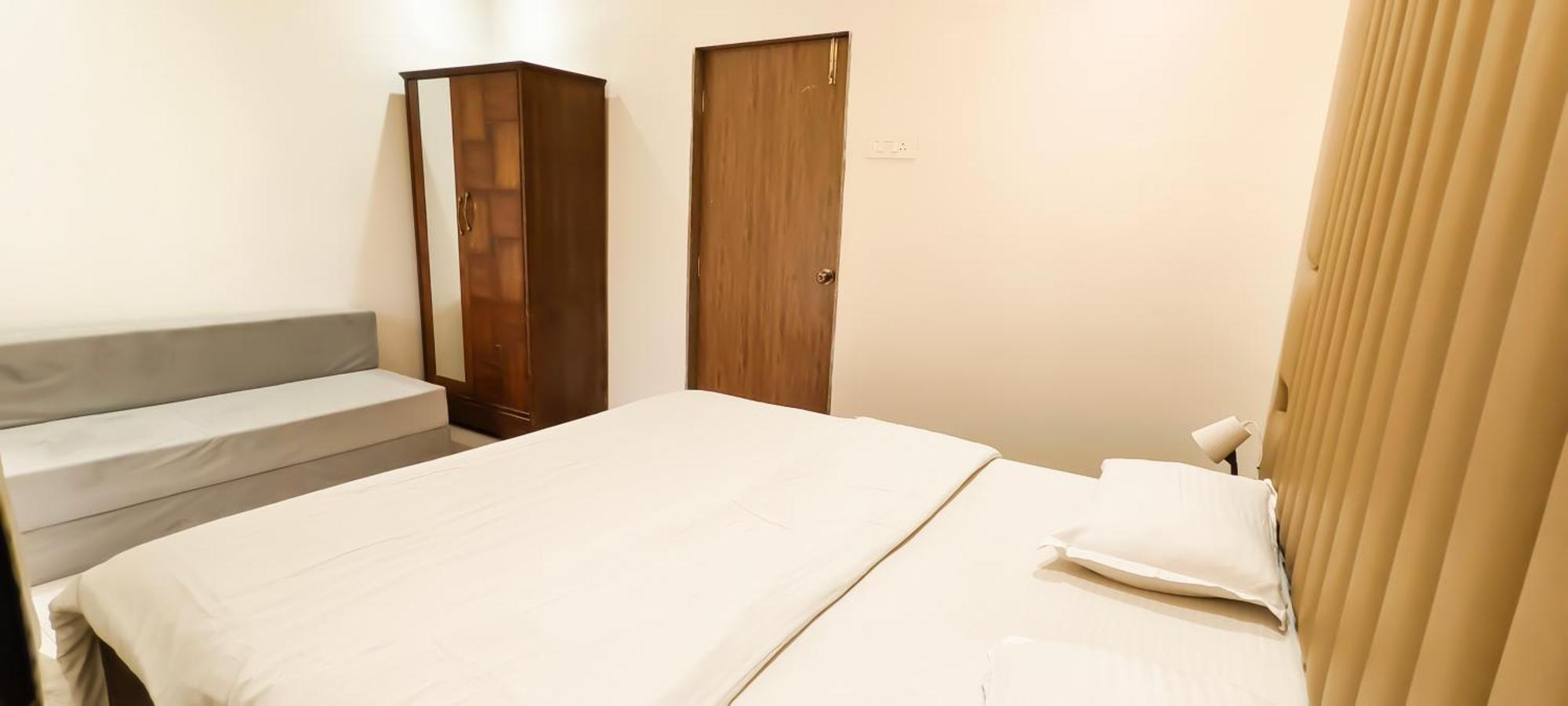 Belle-Vue Holiday Homes - 1Bhk Apartments بانتشجانى المظهر الخارجي الصورة