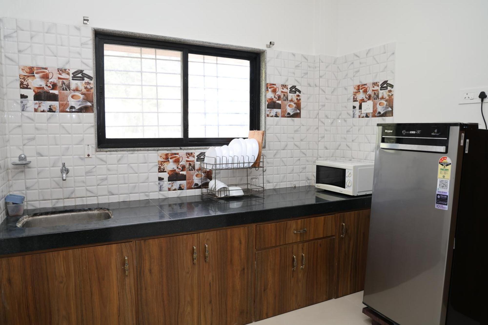 Belle-Vue Holiday Homes - 1Bhk Apartments بانتشجانى المظهر الخارجي الصورة