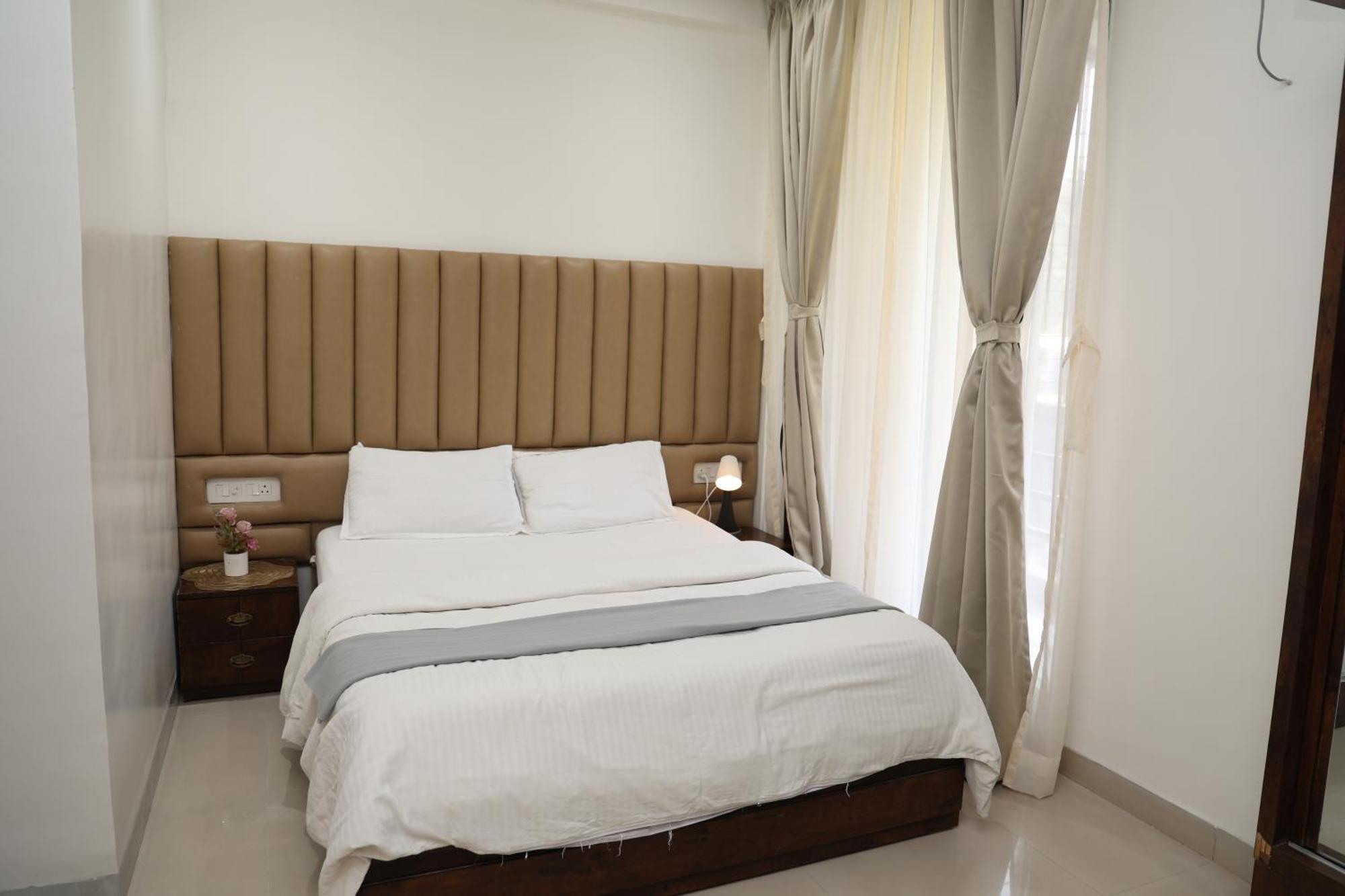 Belle-Vue Holiday Homes - 1Bhk Apartments بانتشجانى المظهر الخارجي الصورة