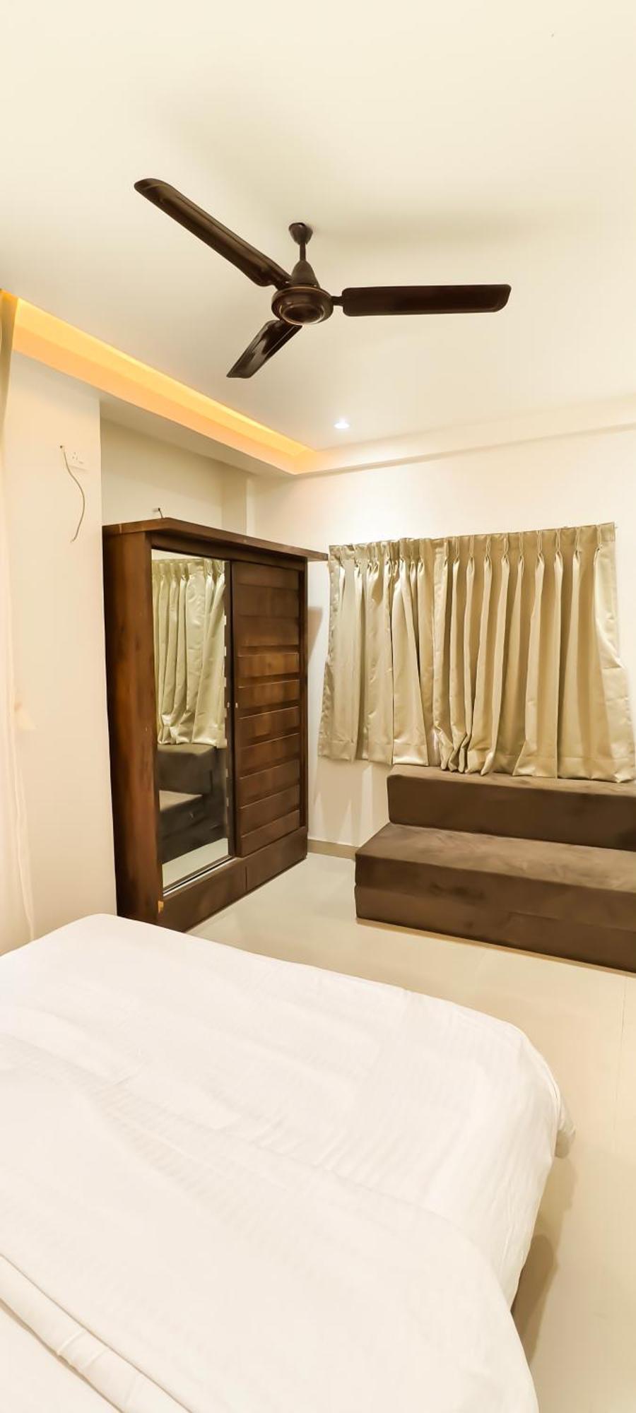 Belle-Vue Holiday Homes - 1Bhk Apartments بانتشجانى المظهر الخارجي الصورة