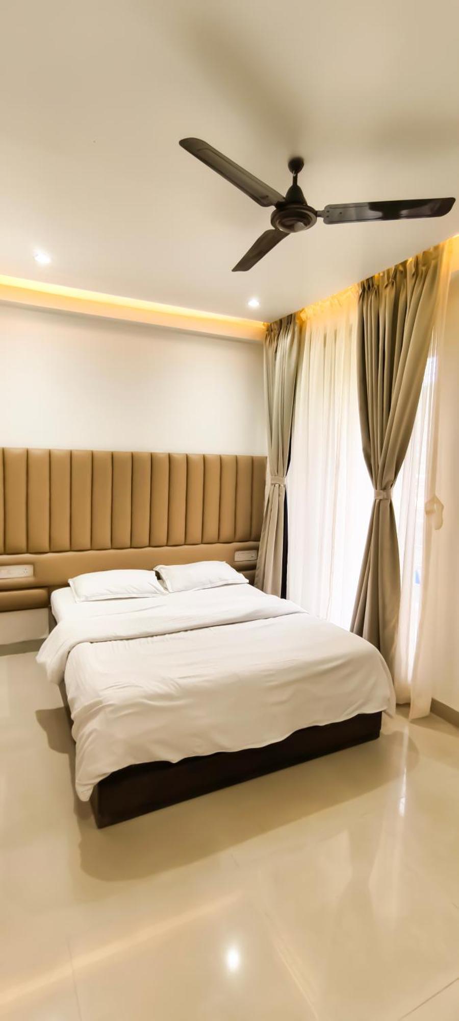 Belle-Vue Holiday Homes - 1Bhk Apartments بانتشجانى المظهر الخارجي الصورة